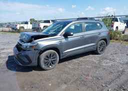 2022 VOLKSWAGEN TAOS TRENDLINE
