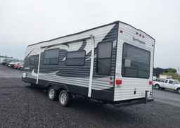 2015 KEYSTONE 266RL