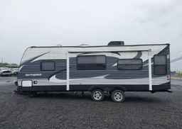 2015 KEYSTONE 266RL