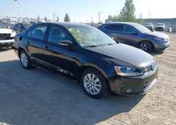 2011 VOLKSWAGEN JETTA