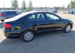 2011 VOLKSWAGEN JETTA