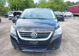 2010 VOLKSWAGEN ROUTAN S