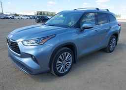 2021 TOYOTA HIGHLANDER HYBRID PLATINUM