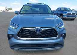 2021 TOYOTA HIGHLANDER HYBRID PLATINUM