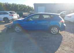 2013 MAZDA MAZDA3 GX