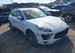 2015 PORSCHE MACAN
