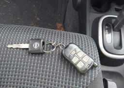 2011 NISSAN VERSA 1.8SL