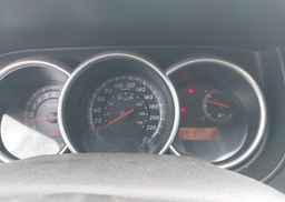 2011 NISSAN VERSA 1.8SL