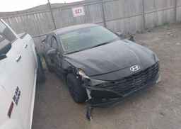 2023 HYUNDAI ELANTRA PREFERRED IVT WITH TECH PACKAGE