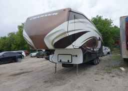2012 CROSSROADS CRUISER 5 TH WHEEL