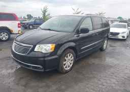 2015 CHRYSLER TOWN & COUNTRY