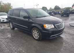 2015 CHRYSLER TOWN & COUNTRY