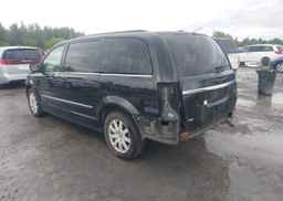 2015 CHRYSLER TOWN & COUNTRY
