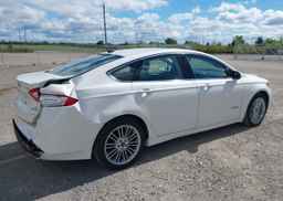 2014 FORD FUSION HYBRID SE