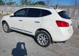 2013 NISSAN ROGUE