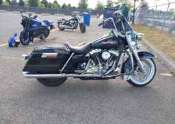 2004 HARLEY-DAVIDSON FLHR