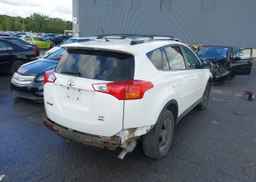 2014 TOYOTA RAV4