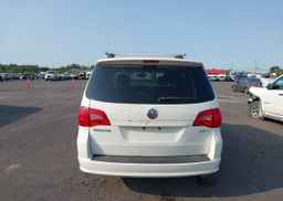 2012 VOLKSWAGEN ROUTAN