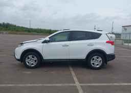2013 TOYOTA RAV4 LE