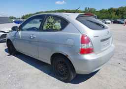 2010 HYUNDAI ACCENT GL