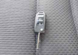 2011 VOLKSWAGEN JETTA 2.0L COMFORTLINE