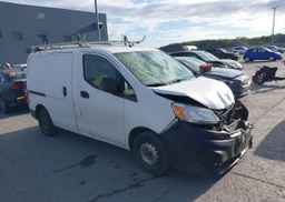 2017 NISSAN NV200 S