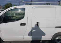 2017 NISSAN NV200 S