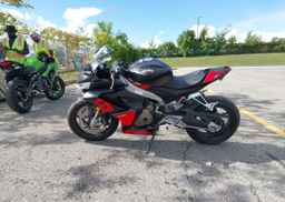 2023 APRILIA RS 660