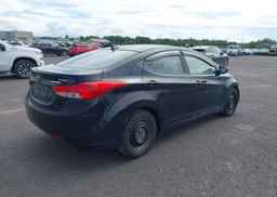 2013 HYUNDAI ELANTRA GL