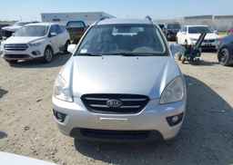 2009 KIA RONDO