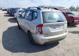 2009 KIA RONDO