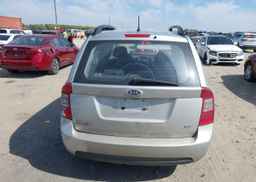 2009 KIA RONDO