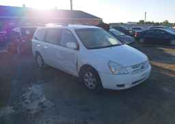 2010 KIA SEDONA LX