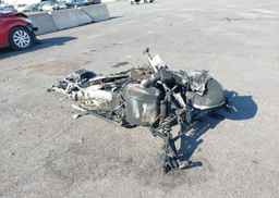 2023 SKIDOO RENEGADE