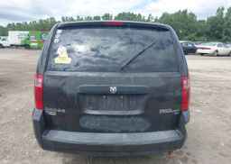 2010 DODGE GRAND CARAVAN SE