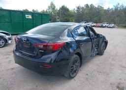 2016 MAZDA MAZDA3