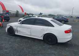 2015 AUDI A4 2.0T KOMFORT PLUS