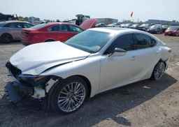 2025 LEXUS IS 300