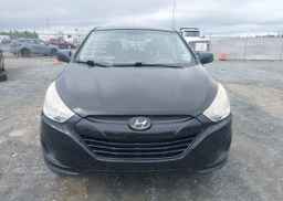 2013 HYUNDAI TUCSON GL