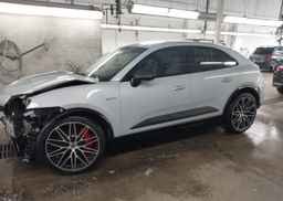 2025 PORSCHE MACAN TURBO