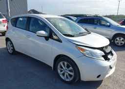 2016 NISSAN VERSA