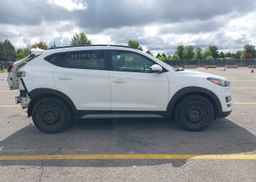 2021 HYUNDAI TUCSON PREFERRED AWD WITH SUN AND LEATHER PACKAGE