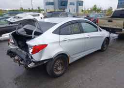 2013 HYUNDAI ACCENT