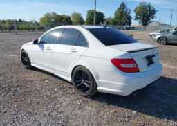2013 MERCEDES-BENZ C 300 4MATIC