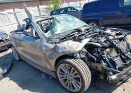 2011 BMW 128I