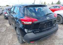 2019 NISSAN KICKS S