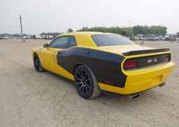 2010 DODGE CHALLENGER SRT-8