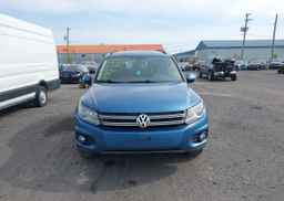 2017 VOLKSWAGEN TIGUAN TRENDLINE