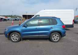 2017 VOLKSWAGEN TIGUAN TRENDLINE