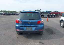 2017 VOLKSWAGEN TIGUAN TRENDLINE